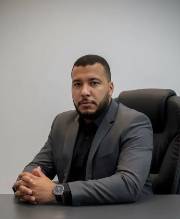 Dr. Daniel Alves, advogado